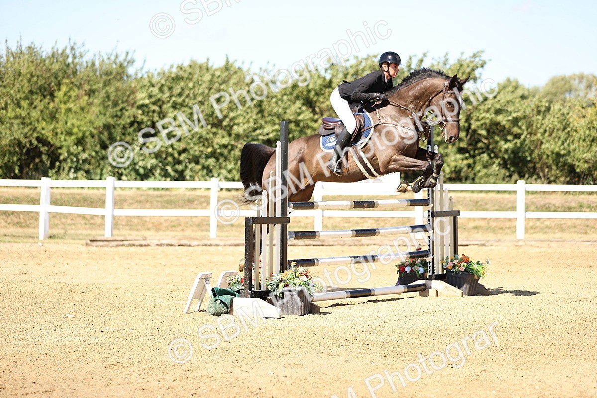 SBM_015486 - Class 16 - Senior foxhunter - 1.20m Open