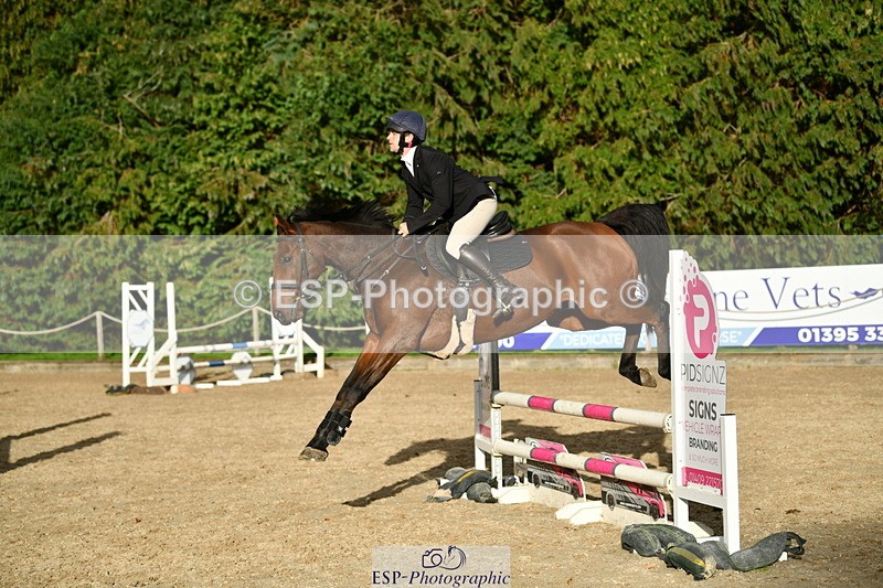 251004A-165209-02255 - Classes 10 & 11 80cm