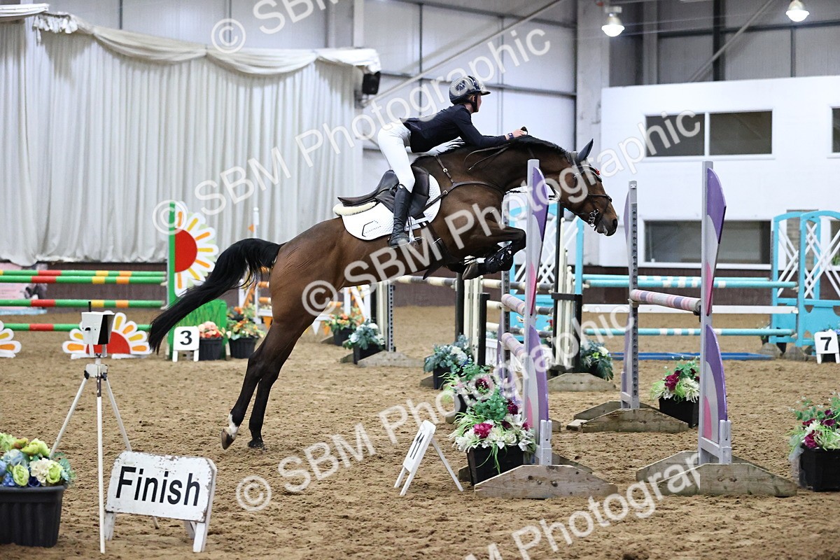 SBM_001546 - Class 4 - Senior Newcomers - 1.10m Open