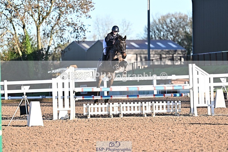 251203-094934-00017 - Cls 1 British Novice and 90cm Open