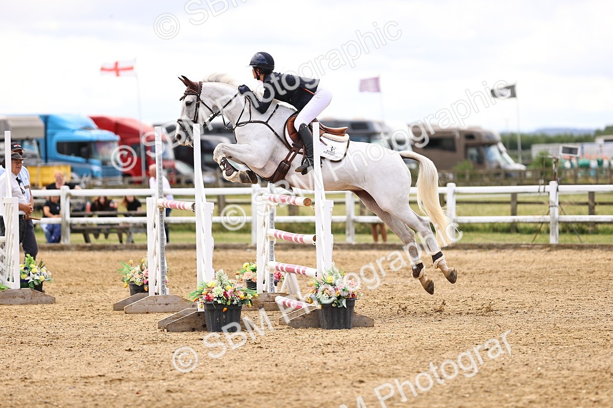 SBM_003451 - Class 22 - Senior Foxhunter 1.20m