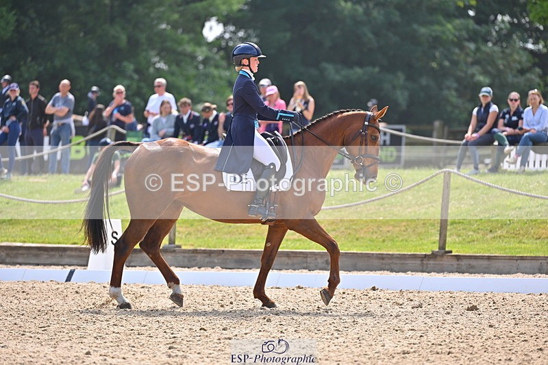 250523A-152429-07840 - A-056-Ivy.Fisher-BALIEF.DE.REVE