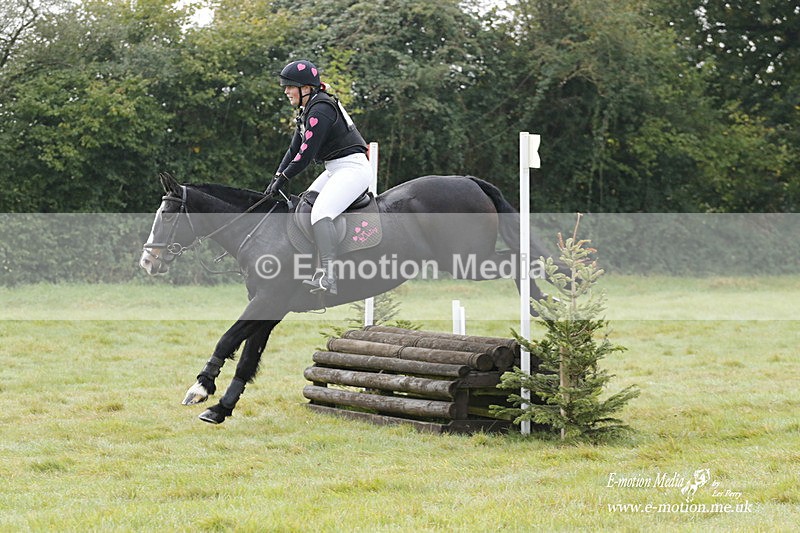  WWHT 171021 0818 - Open Novice (0.80m)  17/10/21