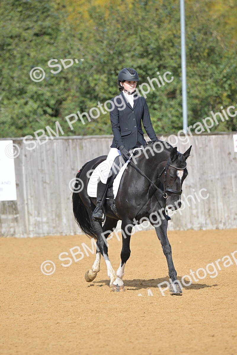 SBM_03760 - D2 - Small Tour Championship Intro 2