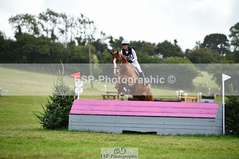 250831-104805-06157 - L-558-Lucy.Davies
