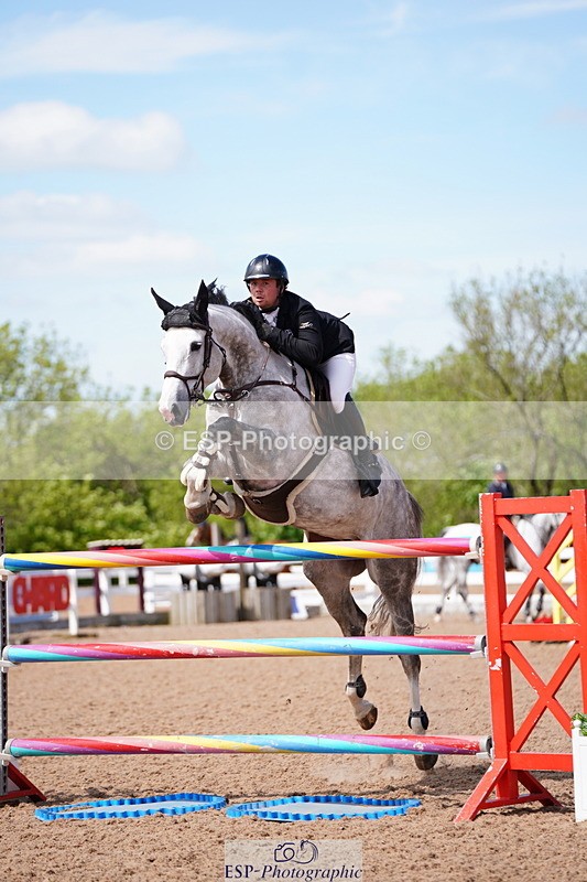 240525A-141618-06535 - Cls 18 National 1.40m