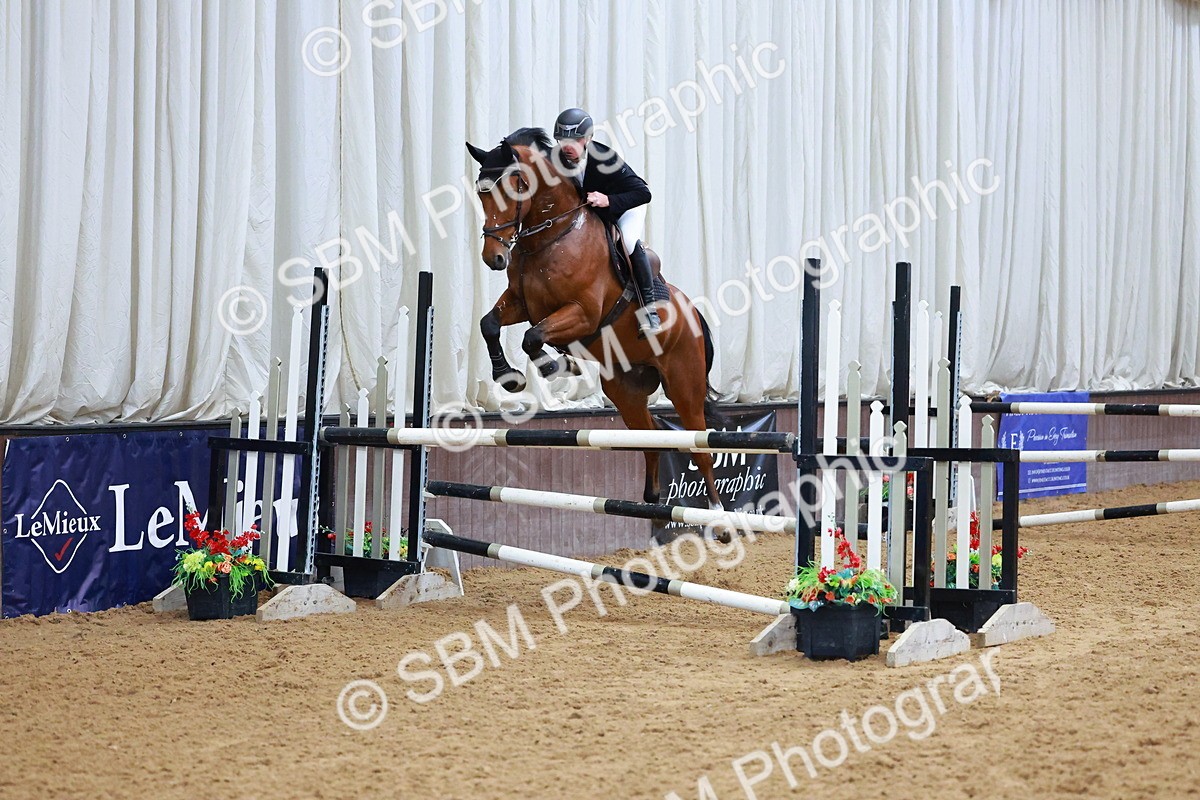 SBM_001442 - Class 4 - Senior Newcomers - 1.10m