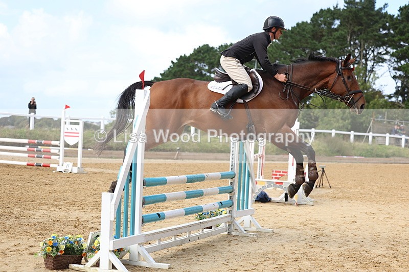 3E7A9685 - Class 10: Senior 95cm open