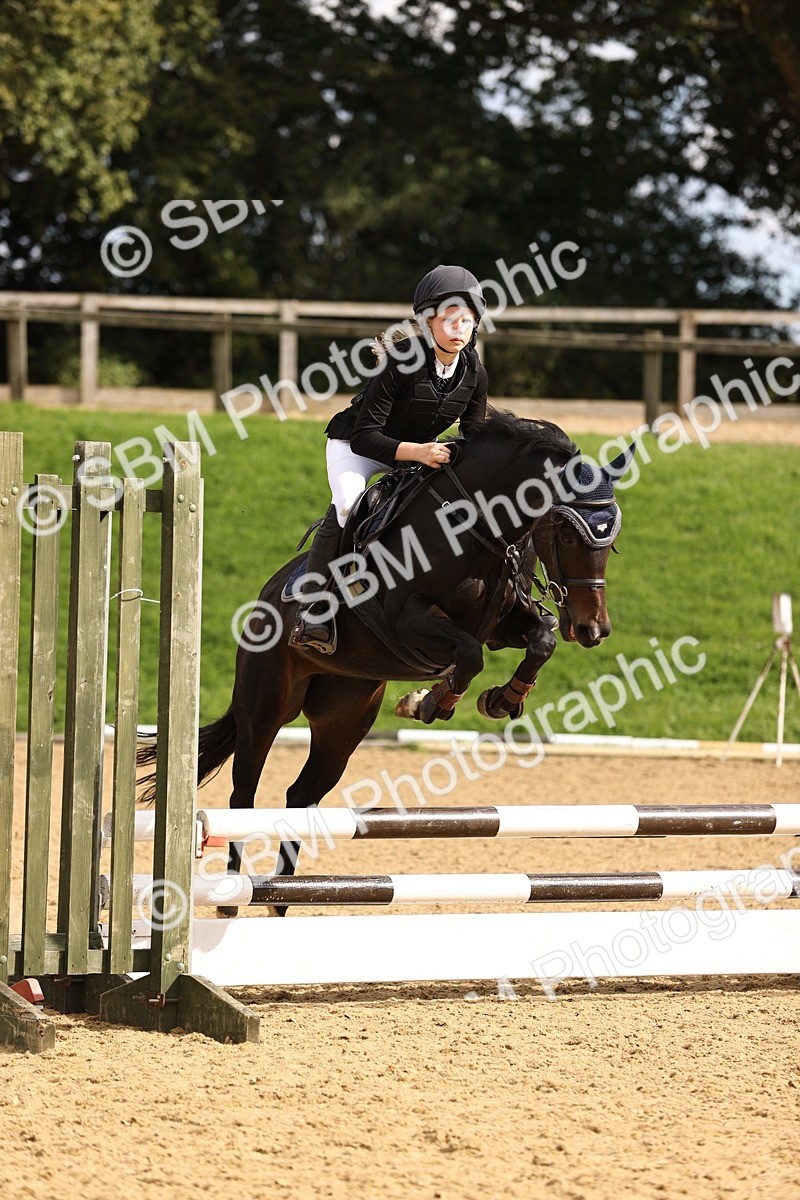SBM_47739 - J9 - Junior Pony 70cm Championship