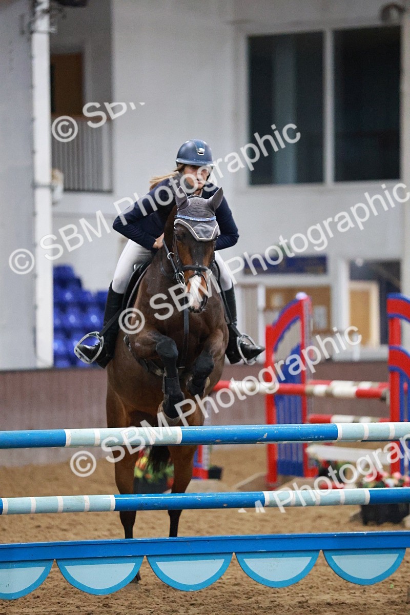 SBM_004460 - Class 17 - Senior Newcomers - 1.10m