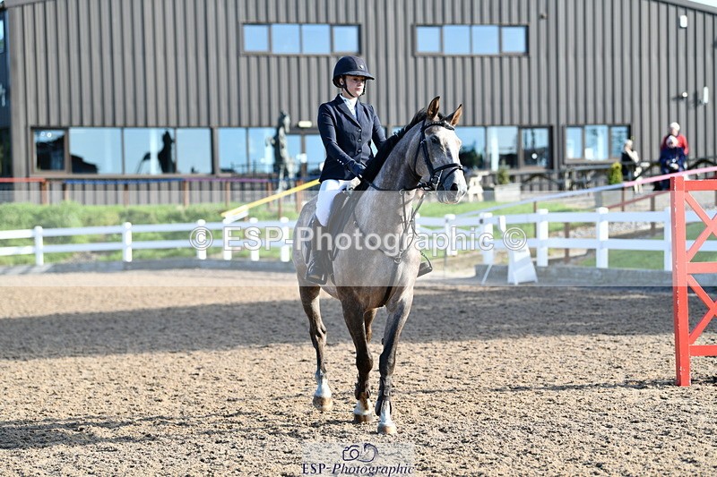 240913A-091957-02901 - Cls 20 Snr British Novice and 90cm Open