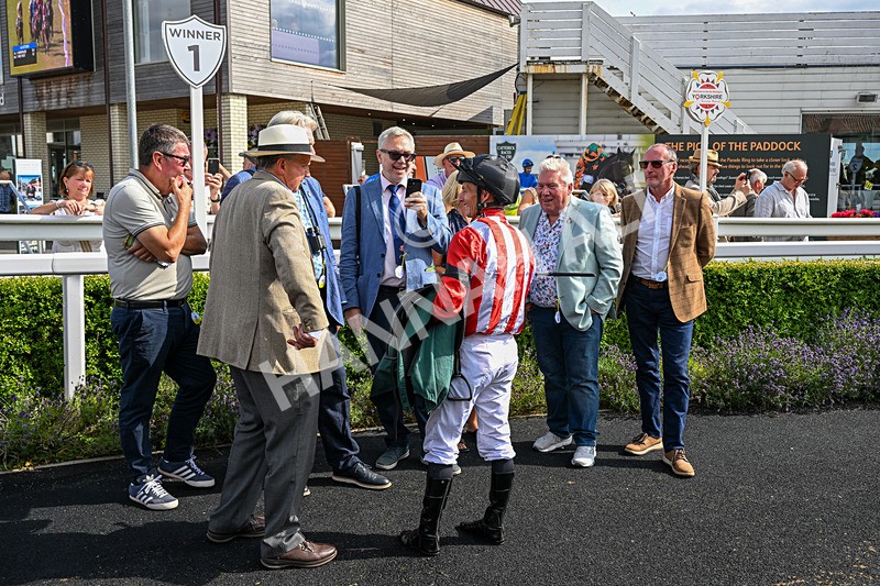 220726-Race 6-Barmyblade-3855 - Race 6 16.42pm Racing Again 4th August Handicap