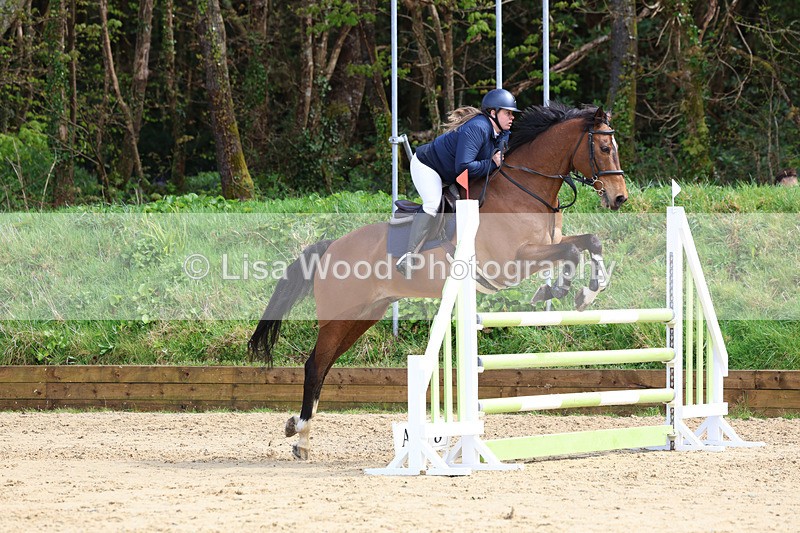 3E7A1415 - Class 6: Senior 1.05m