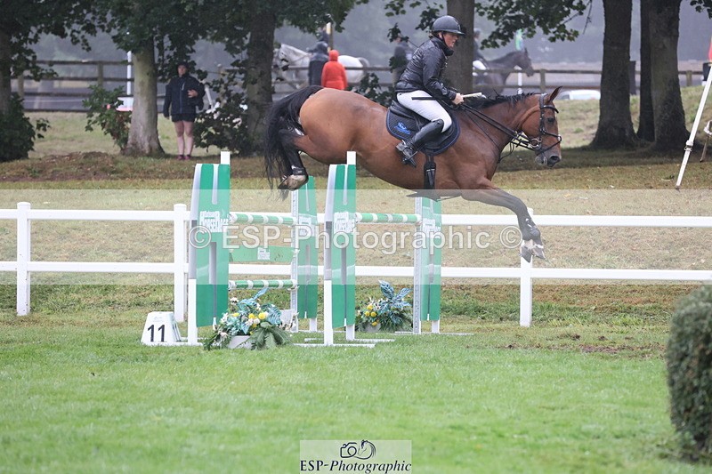 250830A-165155-07654 - Cls 17 Snr Foxhunter