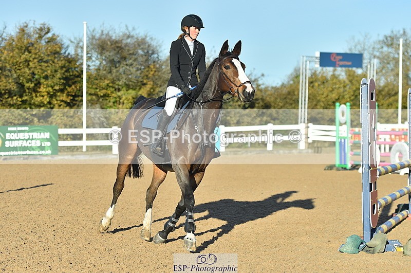 231111A-030200-01324 - Cls 9 British Novice & 90cm Open