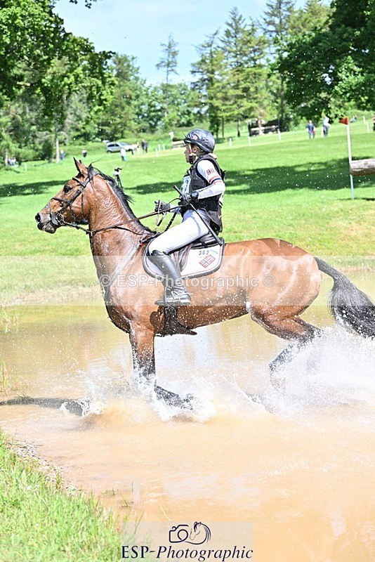 240525-114413-12834 - 360-JELSON-Lucy_Collecott