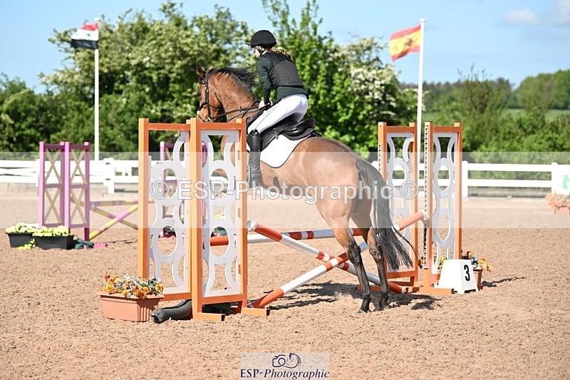 250504-101702-02035 - Cls 15+16 Club and Schools 70cm