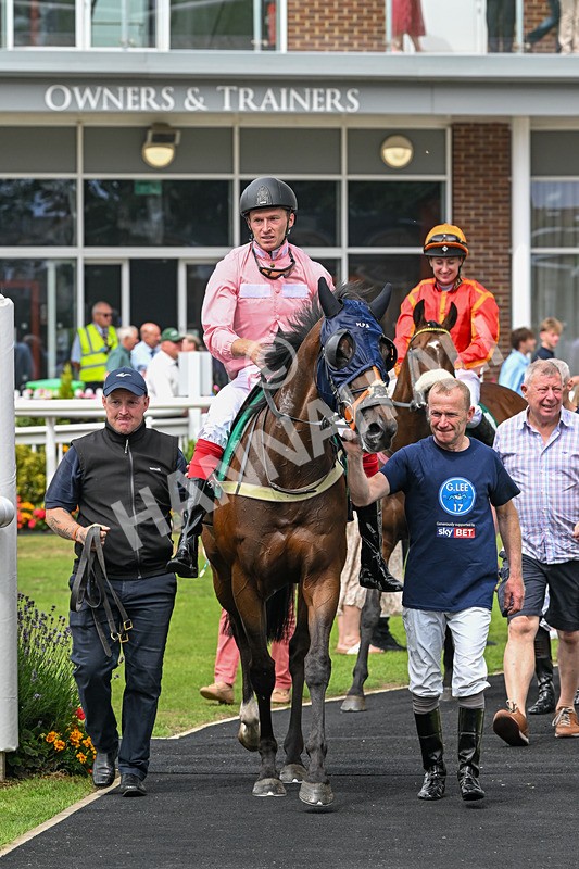 250725-Graham Lee IJF Stable Staff Stakes-F-3976 - The Graham Lee IJF Fund Stable Staff Stakes