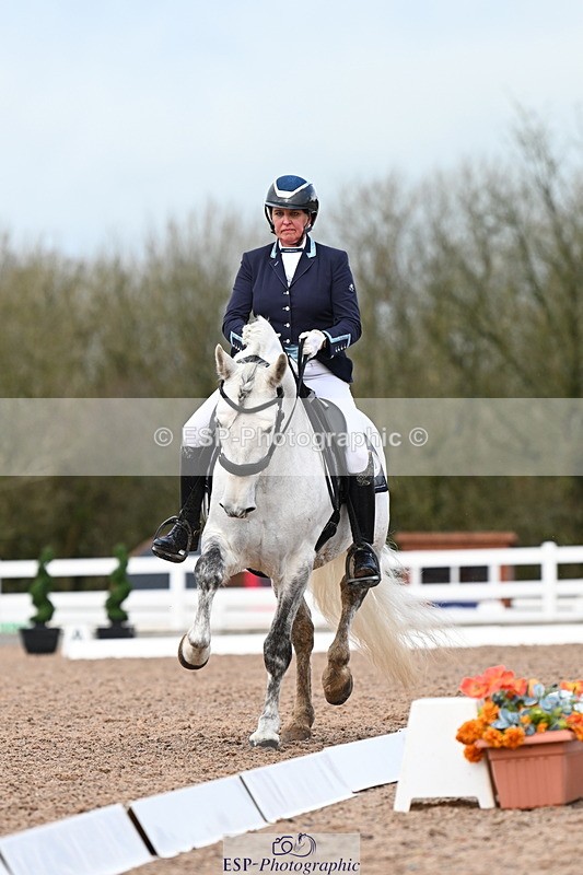 240218A-135351-08499 - 120-PAULA.LEE-Deseado.Santo