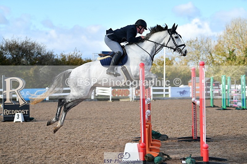 231110A-135836-00725 - Cls 5 Newcomers & 1.10m Open