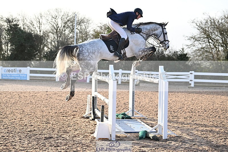 231209A-135152-01962 - Cls 15 National 1.30m & 1.40m