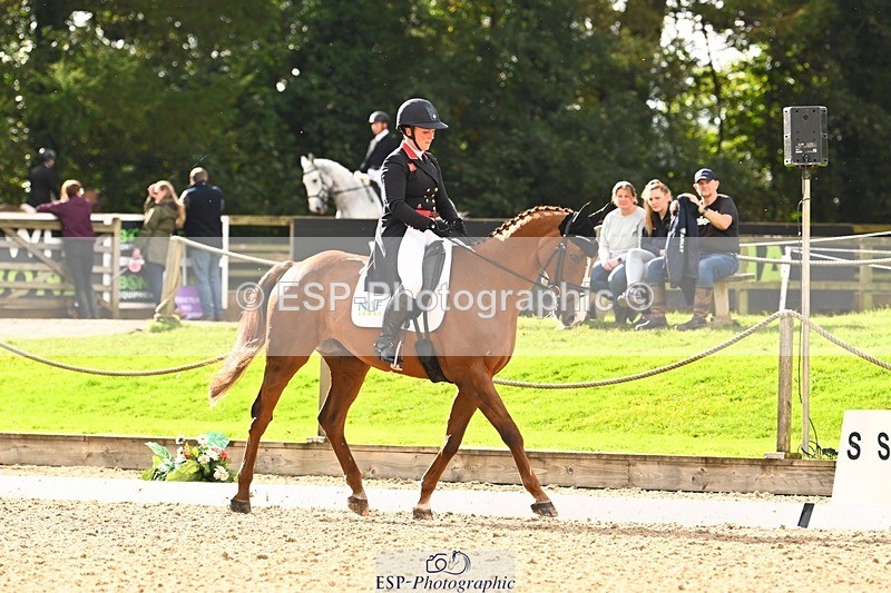 231020-140918-09847 - 305-CHILLI.KNIGHT-Gemma.Stevens-DR