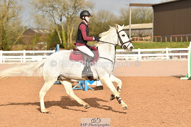 240210A-125522-01262 - Cls 9 Foxhunter & 1.10m Open
