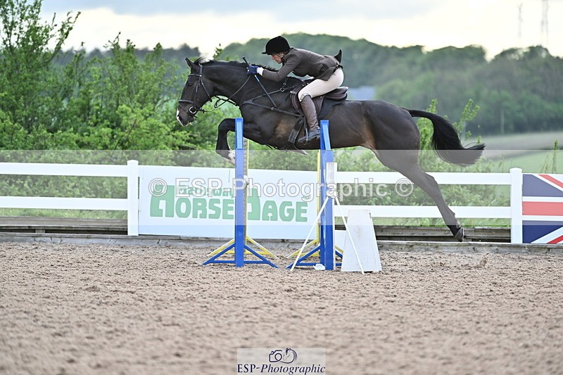 240514A-194109-00637 - 90cm