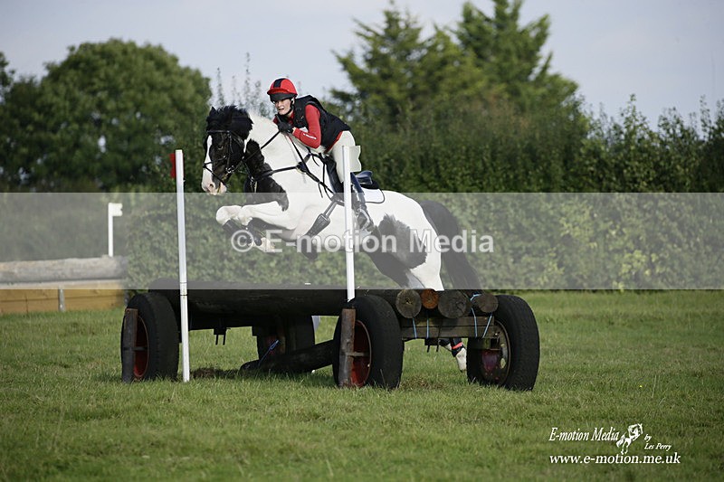  WWHT 171021 3961 - Open (1.00m)  17/10/21