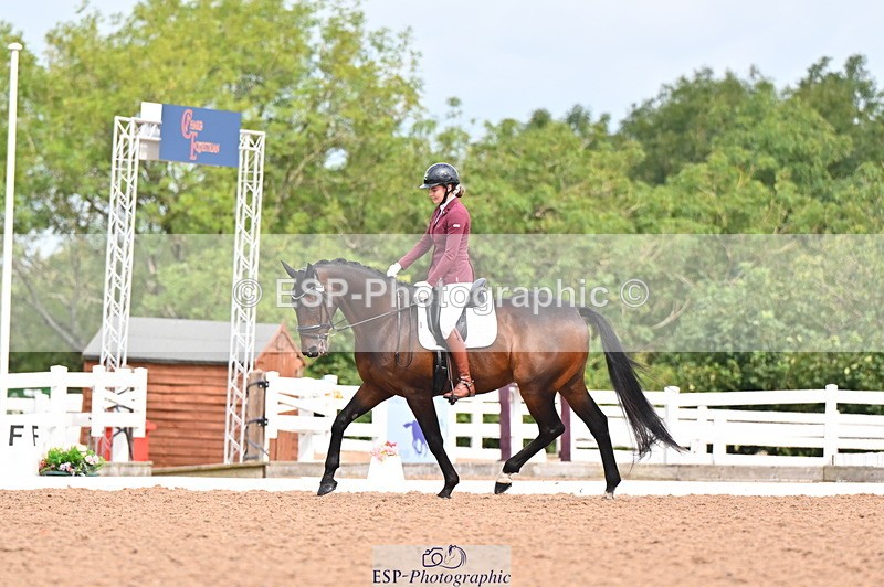 240817A-112147-07997 - 209-Eleanor.Halton-Fairway's.Finale