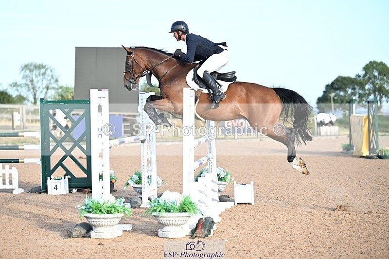 260731-192406-07131 - Cls 15 Snr Foxhunter