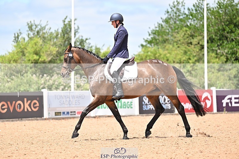260704-131657-04830 - Cls 4D Senior Intermediate Novice 1