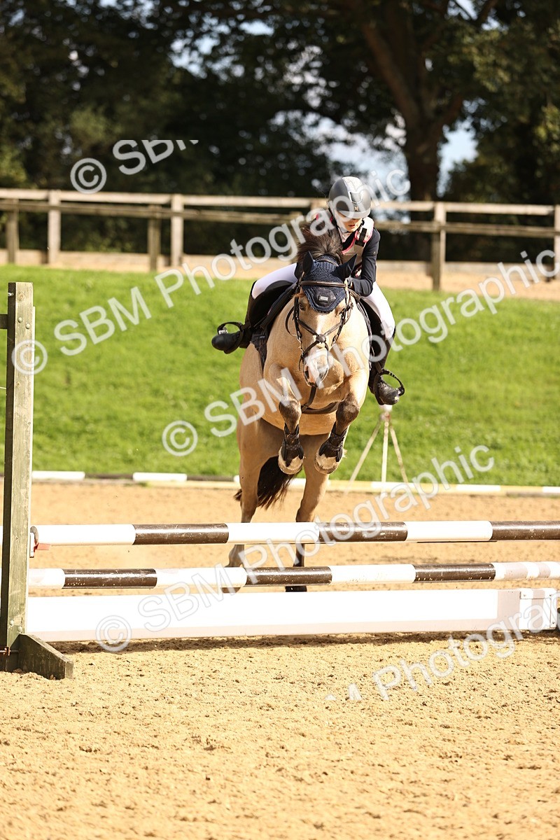 SBM_48999 - J9 - Junior Pony 70cm Championship