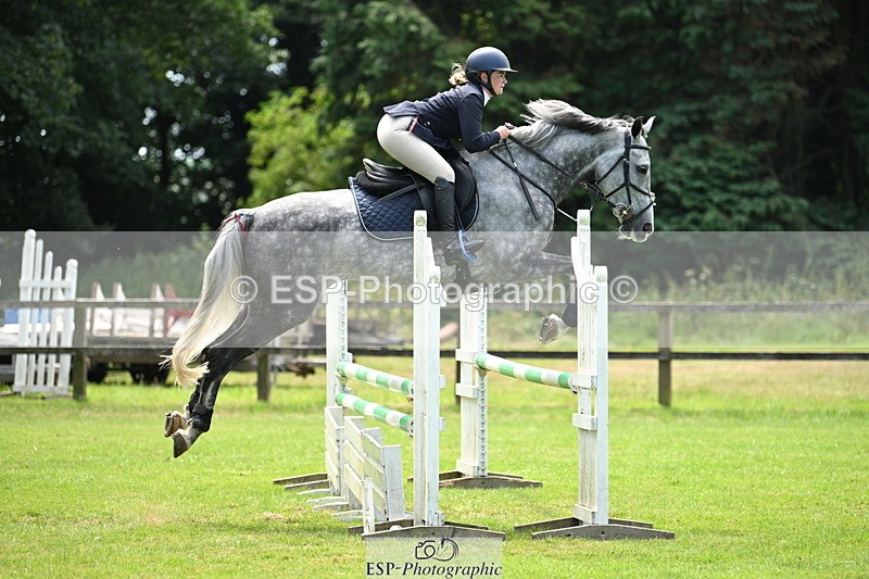 250704A-113634-07308 - Cls 25 Snr British Novice and 90cm