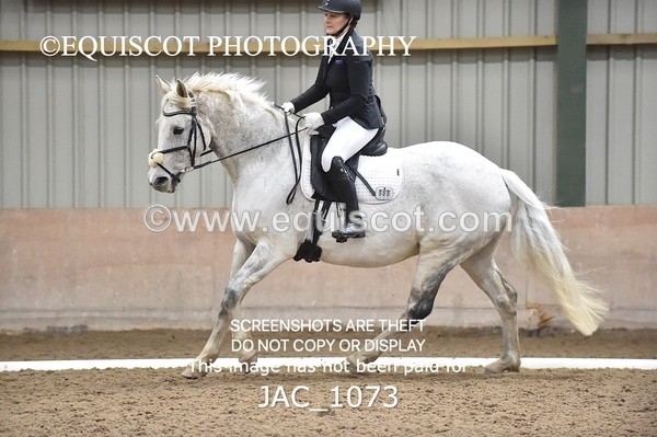 JAC_1073 - CLASS 4 NOVICE 1