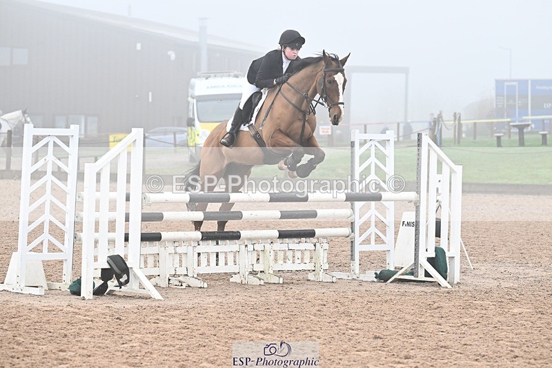 251115-124121-00717 - Cls 28+29 Club and Schools 1m