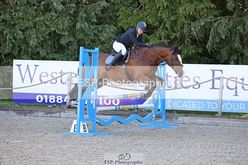 240615-090325-00031 - Cls 1 Snr British Novice and 90cm Open