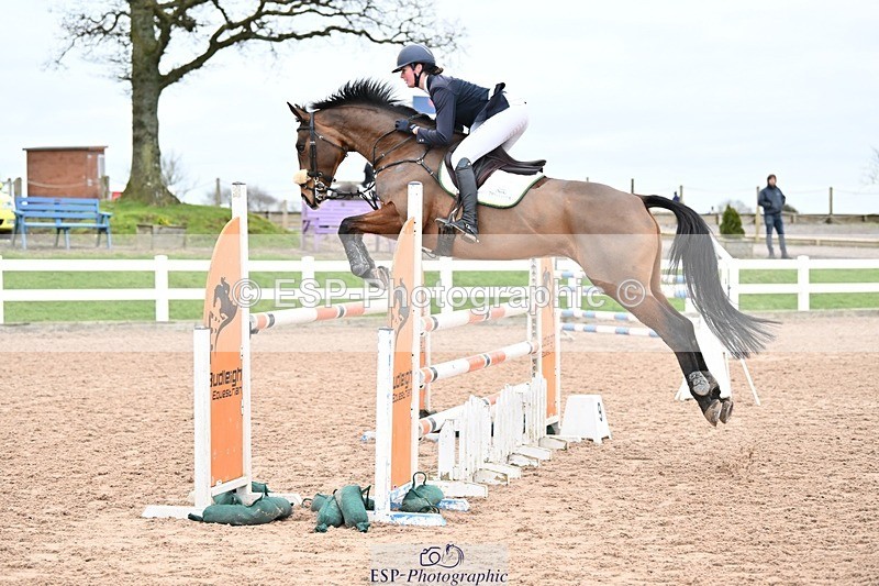 250112-124517-01276 - Cls 20 Newcomers and 1.10m Open