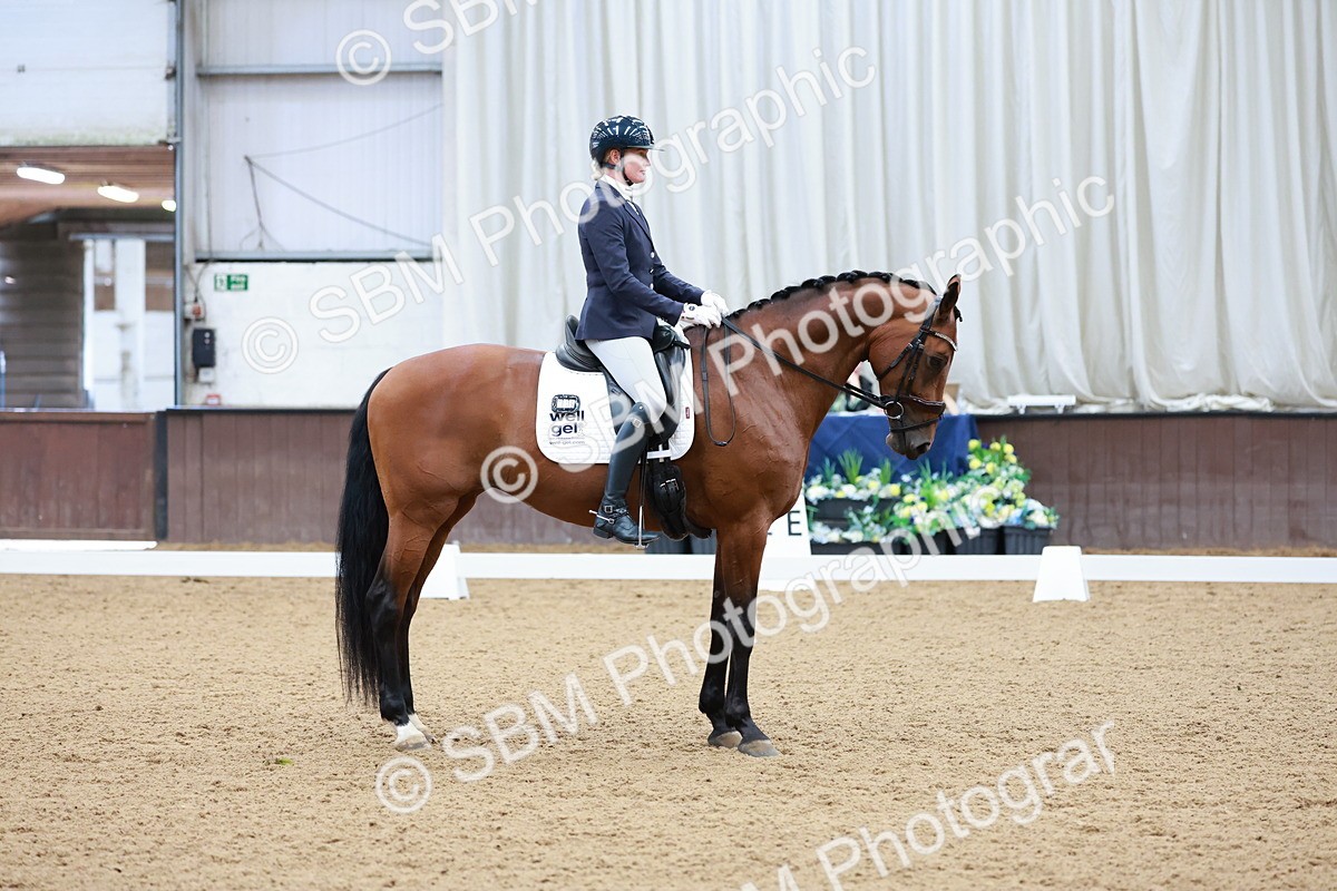 SBM_005811 - Class 3 - Medium 6 - 14.40-15.52