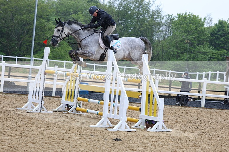 3E7A7413 - Class 8: Senior Foxhunter/1.20 open