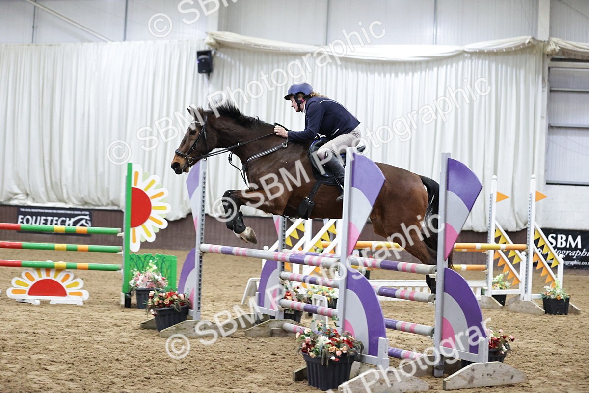 SBM_000724 - Class 3 - Nupafeed Supplements Senior Discovery/ 1m Open