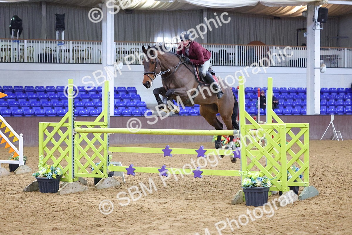 1I0A4901 - Class 9 - Senior Newcomers/ 1.10m Open