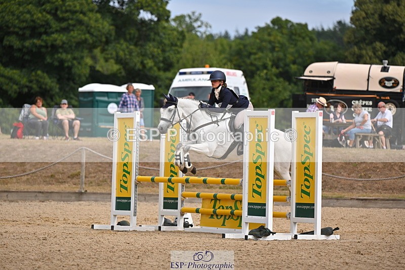 250802A-100812-00410 - A-011-Milly.Meza-Bradford-HAZELROCK.SYMPHONY