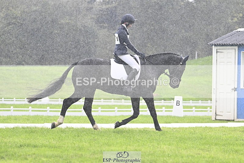 251023A-121648-04050 - F-421-Isabella.Hooton