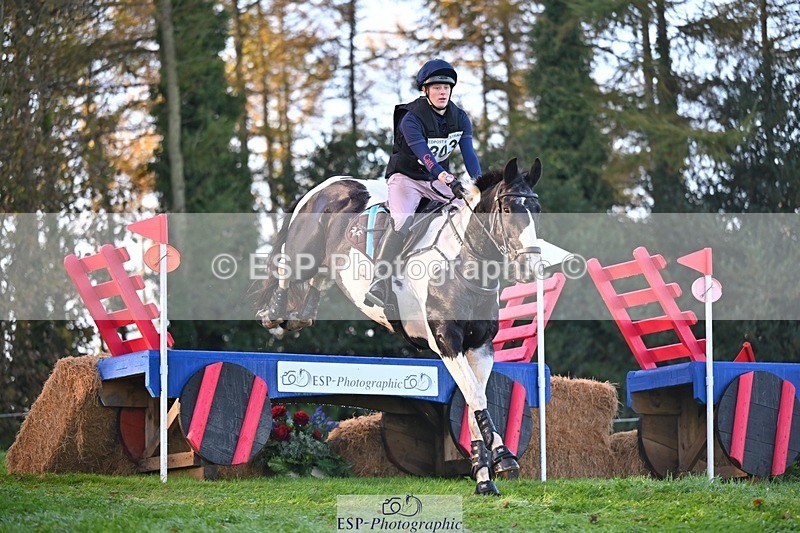 241026-094234-11032 - 303-Beatrice.Southcombe-COUSIN.JERRY