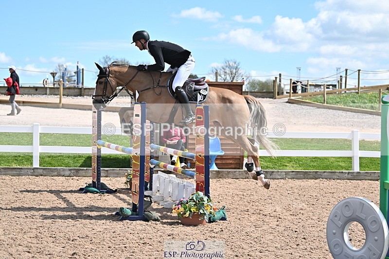 240418A-133911-03548 - Cls 13, 1 Star Bronze Tour 1.10m