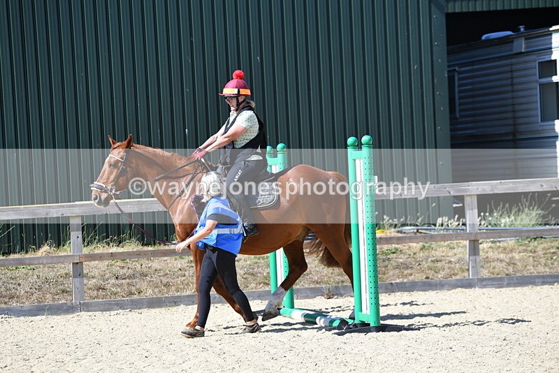 WJ5_4901 - Poles on the Floor