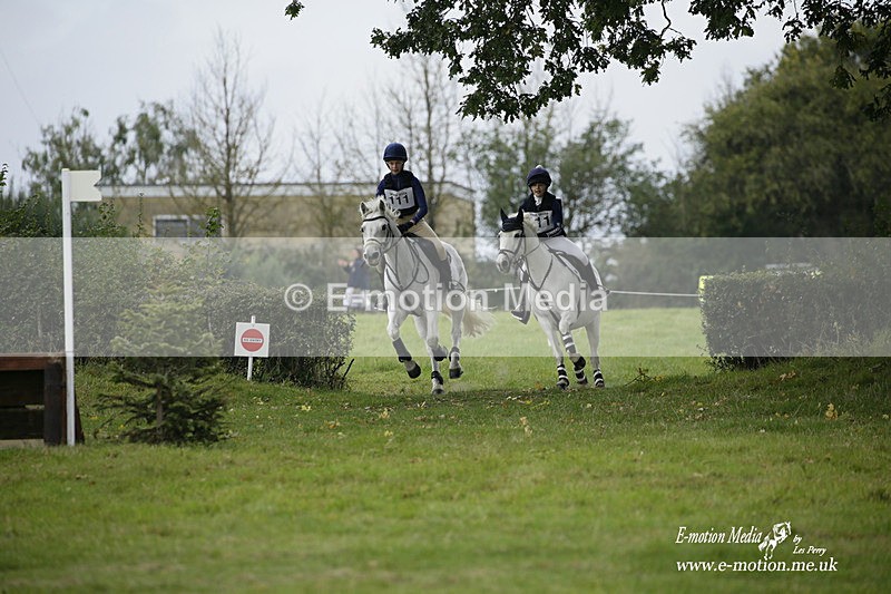  WWHT 171021 2124 - Novice Pairs (0.80m)  17/10/21