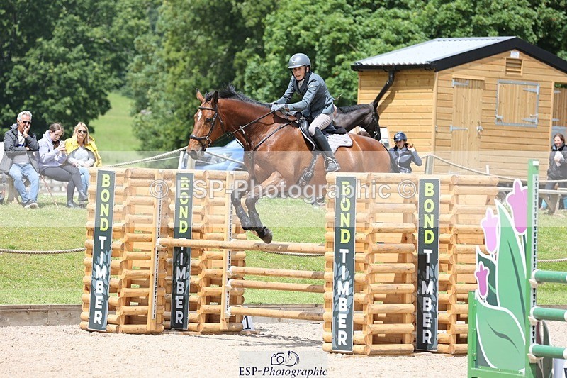 240615-123115-01406 - Cls 3 Snr 1.05m Open