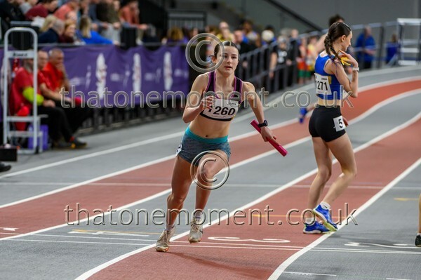 CEREL-923571 - Track Female Set One